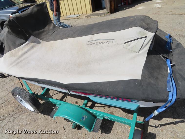 image for item DN9062 1996 Yamaha Waverunner personal watercraft