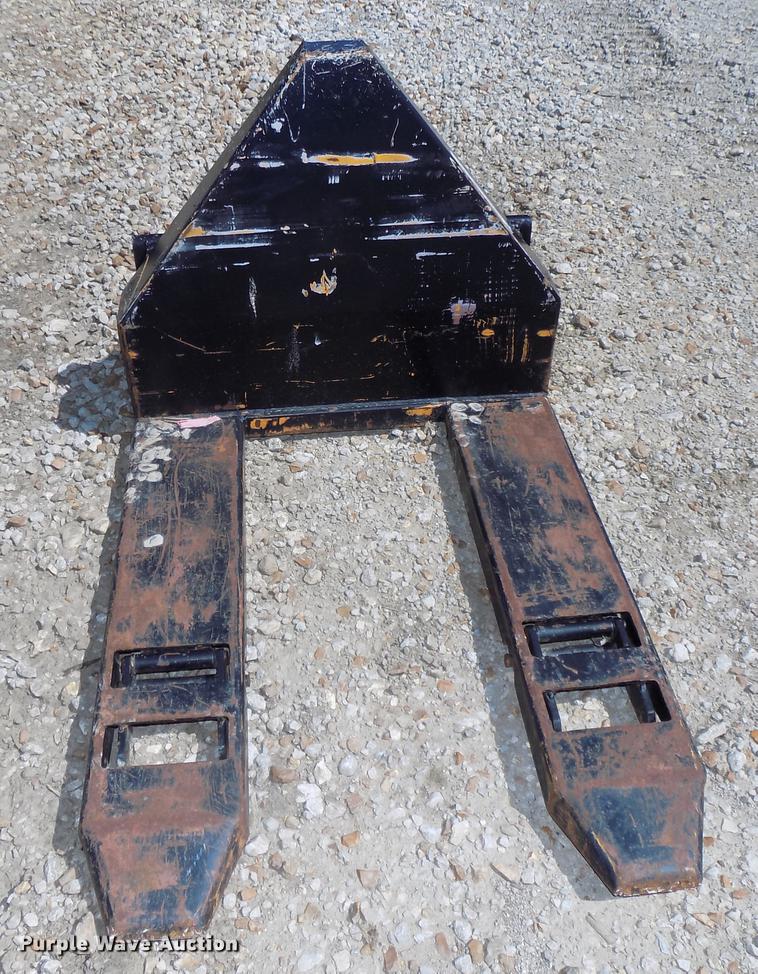 image for item DZ9669 Pallet forks