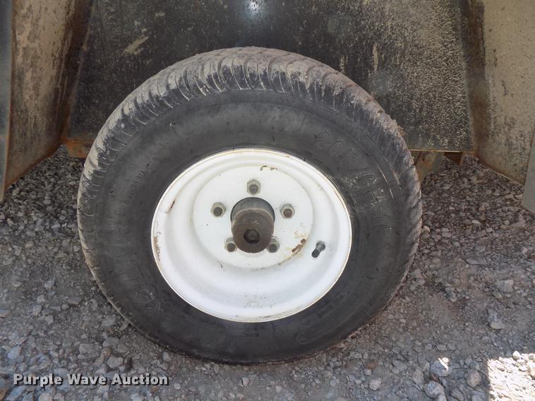 image for item DZ9670 2005 Fair-West 48RTSD utility trailer