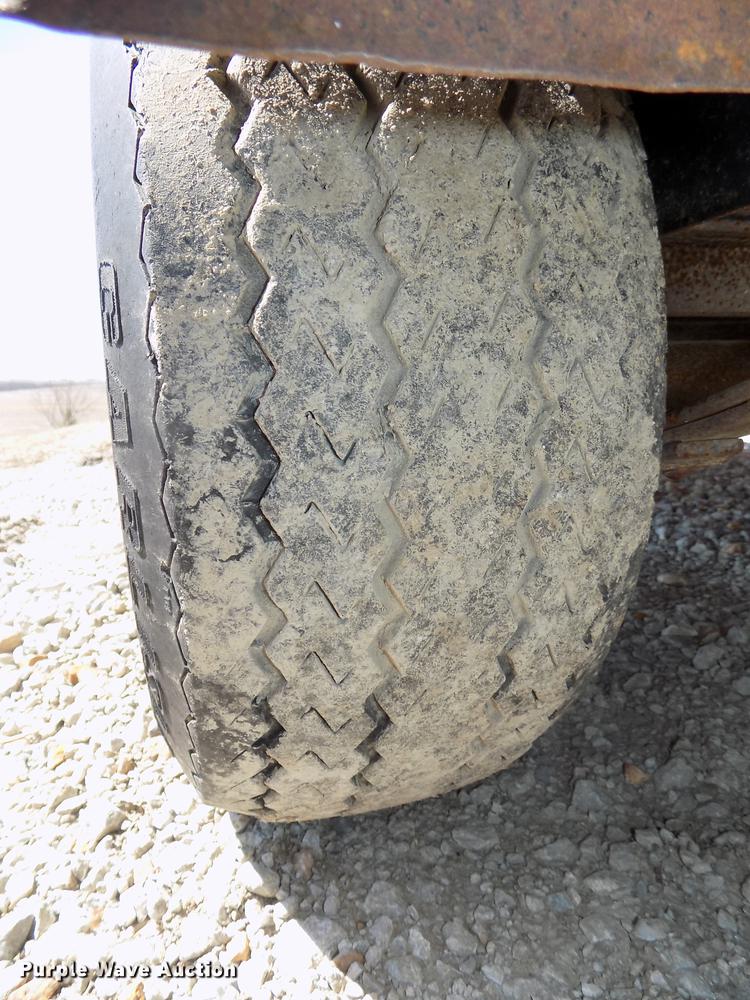 image for item DZ9670 2005 Fair-West 48RTSD utility trailer