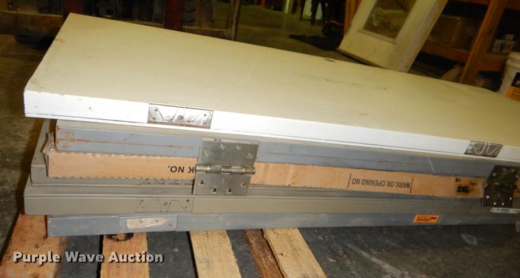 image for item EA9167 (7) doors