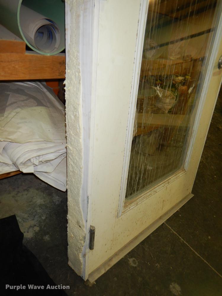 image for item EA9167 (7) doors