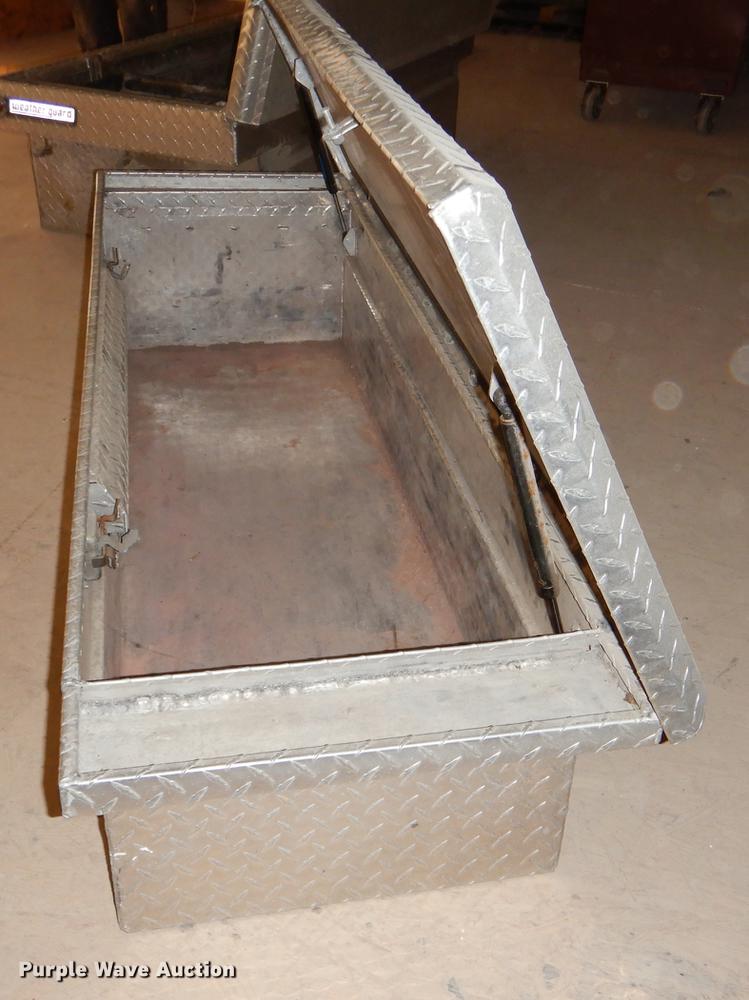 image for item EA9168 (2) toolboxes