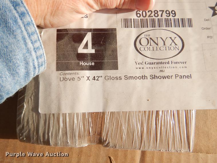 image for item EA9170 Onyx bathroom set