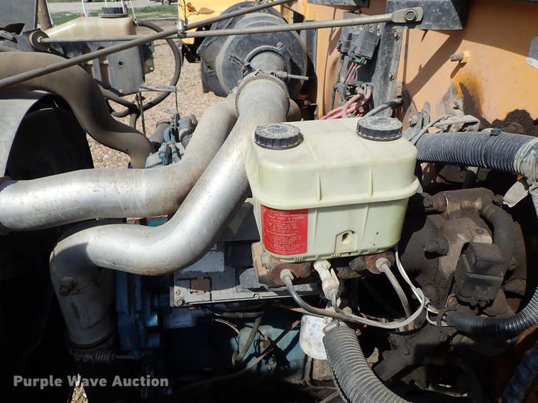 image for item EH9231 1999 International 3800 Am Tran school bus