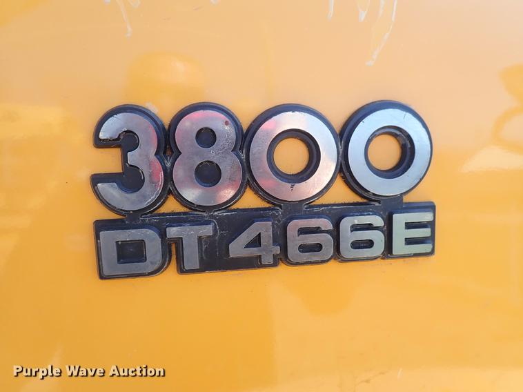 image for item EH9231 1999 International 3800 Am Tran school bus