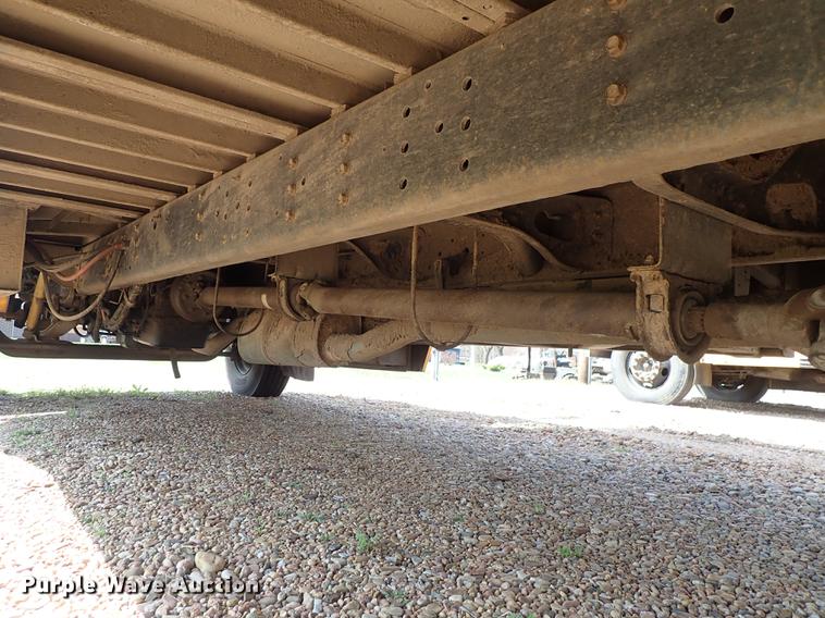 image for item EH9231 1999 International 3800 Am Tran school bus