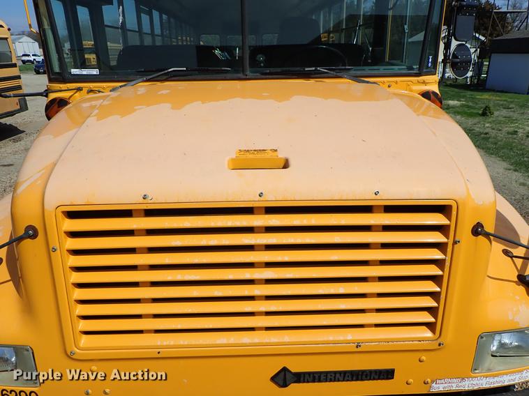 image for item EH9231 1999 International 3800 Am Tran school bus