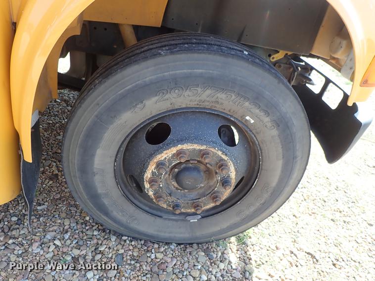 image for item EH9231 1999 International 3800 Am Tran school bus