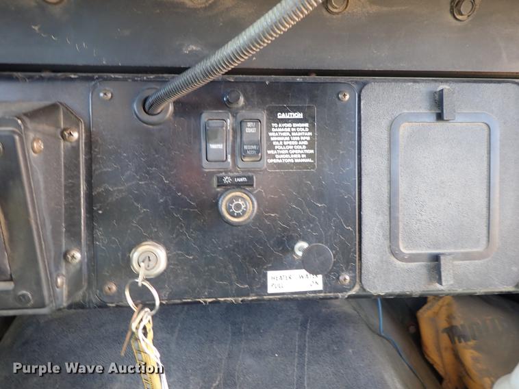 image for item EH9231 1999 International 3800 Am Tran school bus