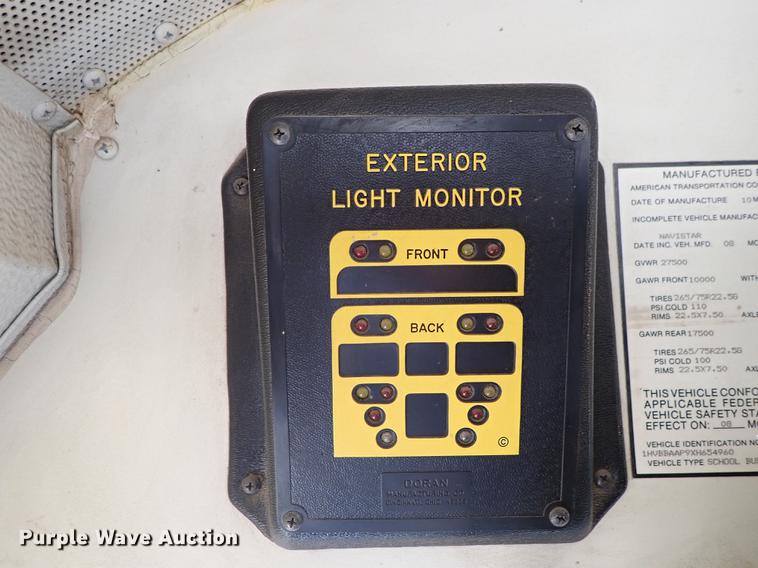 image for item EH9231 1999 International 3800 Am Tran school bus