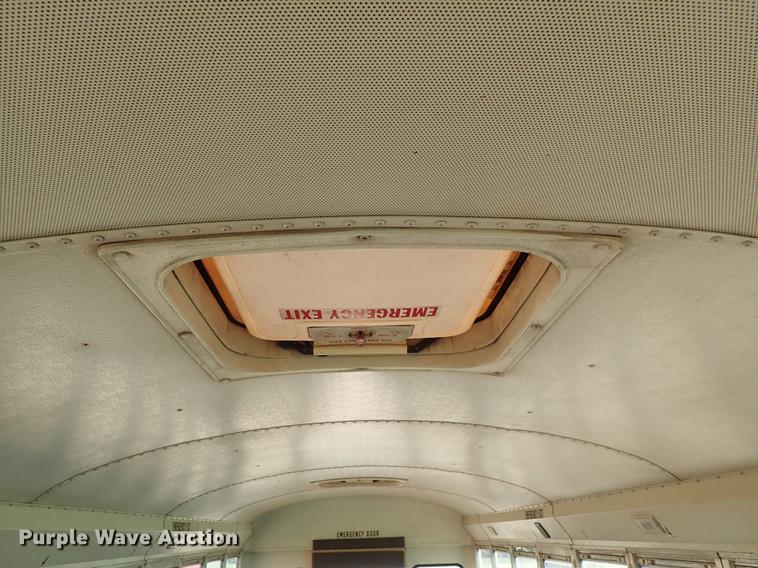 image for item EH9231 1999 International 3800 Am Tran school bus