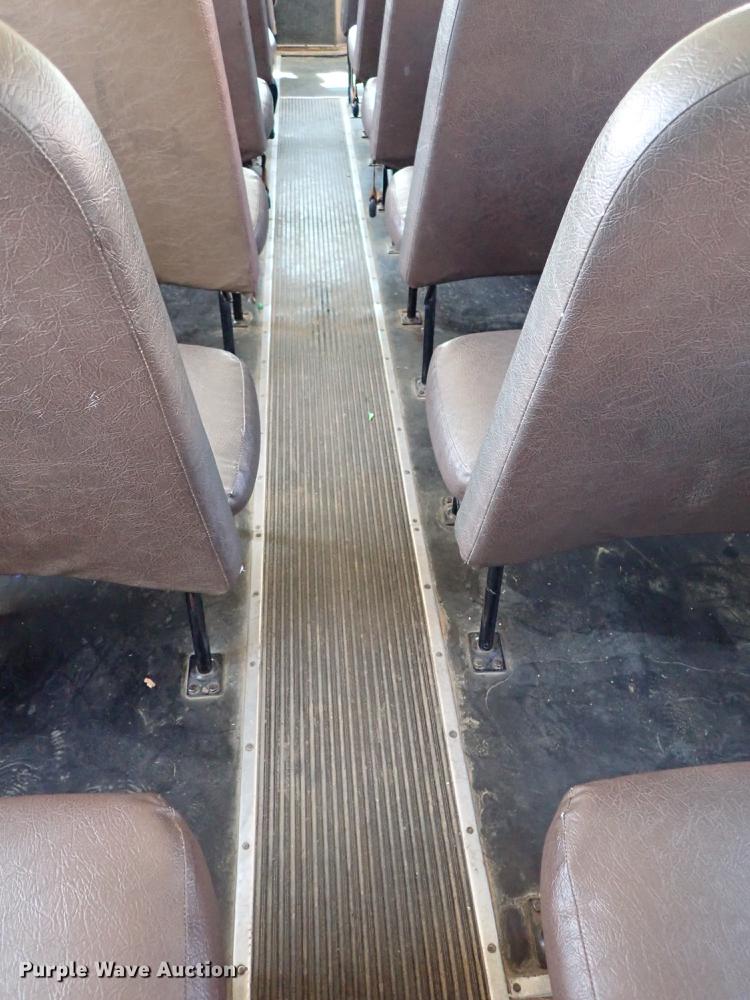 image for item EH9231 1999 International 3800 Am Tran school bus