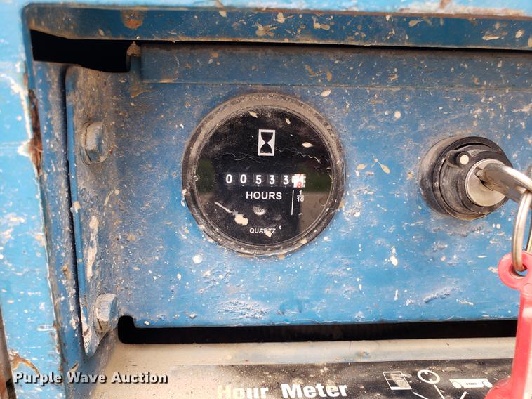 image for item EK9034 2000 Genie GR15 scissor lift