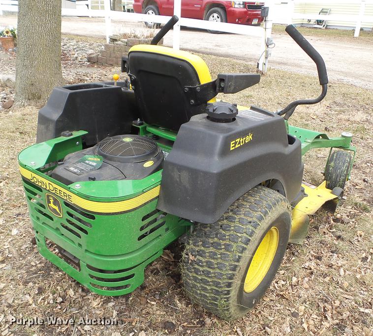 image for item EM9136 2016 John Deere Z245 ZTR lawn mower