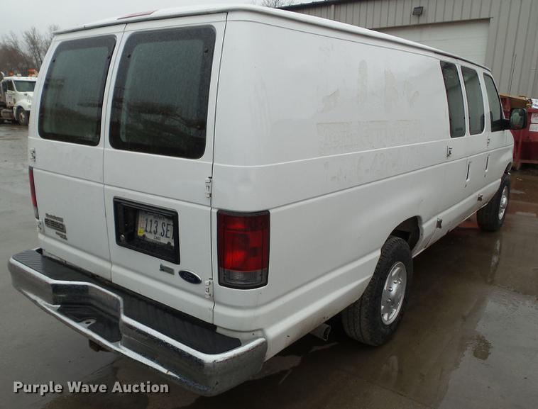 image for item EM9140 2011 Ford E350 Super Duty van