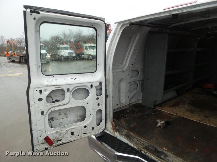 image for item EM9140 2011 Ford E350 Super Duty van