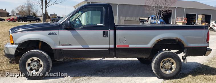 image for item EN9816 1999 Ford F250 Super Duty pickup truck