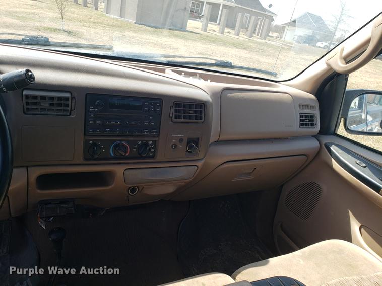 image for item EN9816 1999 Ford F250 Super Duty pickup truck