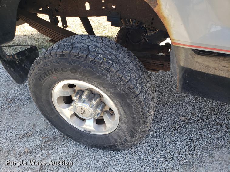 image for item EN9816 1999 Ford F250 Super Duty pickup truck