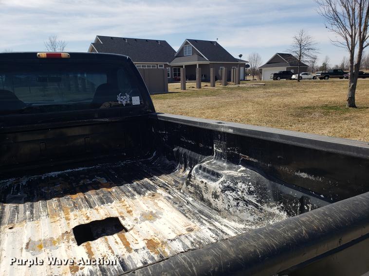 image for item EN9816 1999 Ford F250 Super Duty pickup truck