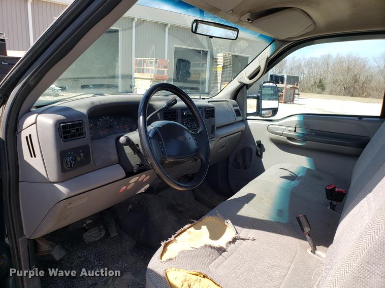 image for item EN9817 1999 Ford F250 Super Duty pickup truck