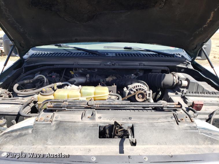 image for item EN9817 1999 Ford F250 Super Duty pickup truck