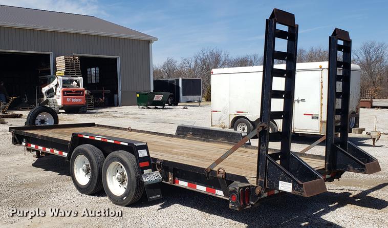 image for item EN9819 2008 Towmaster utility trailer