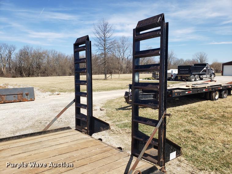 image for item EN9819 2008 Towmaster utility trailer