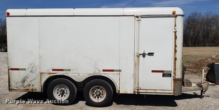 image for item EN9825 2001 W-W enclosed cargo trailer