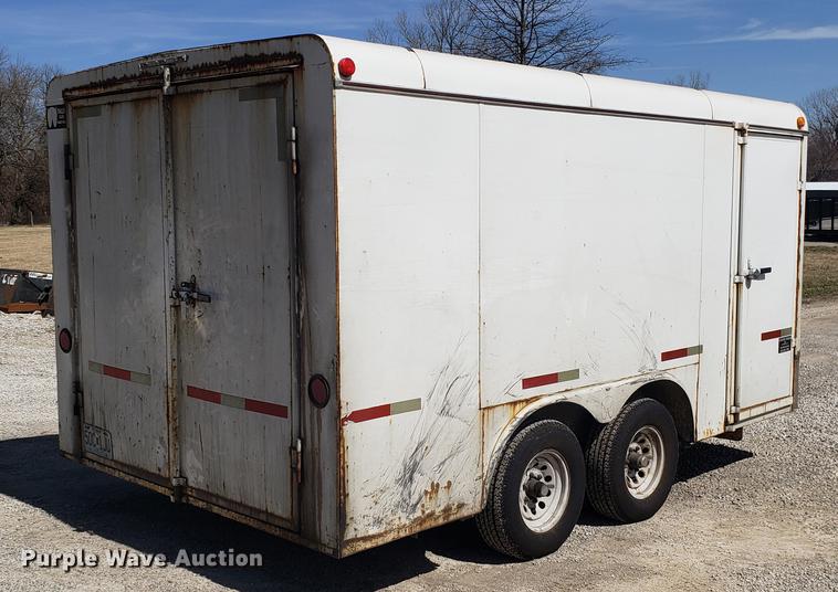 image for item EN9825 2001 W-W enclosed cargo trailer
