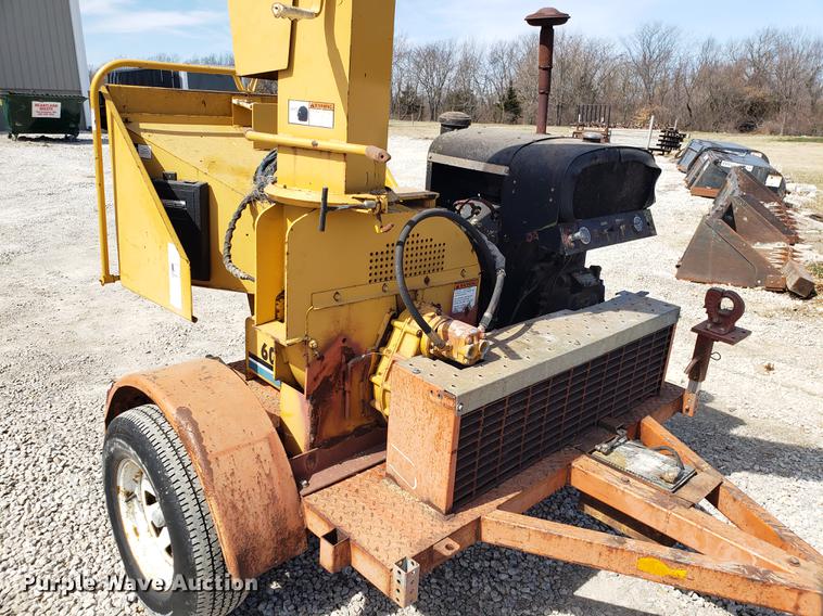 image for item EN9829 Vermeer 606 wood chipper