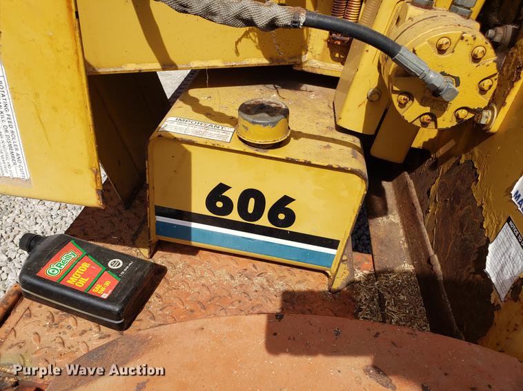 image for item EN9829 Vermeer 606 wood chipper