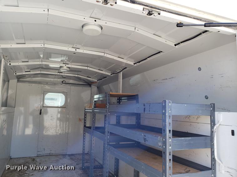 image for item EN9834 2007 Ford E350 Super Duty van