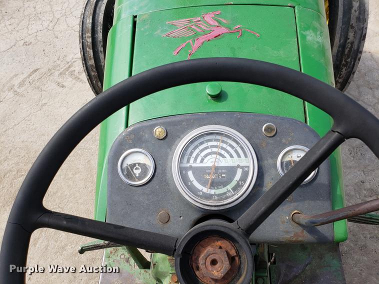 image for item EN9844 John Deere 1020 tractor