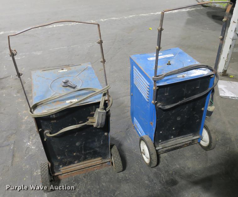 image for item EO9468 (2) Miller Thunderbolt AC/DC welder