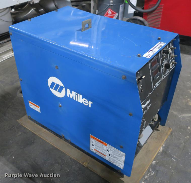 image for item EO9469 Miller Maxtron 450 DC inverter arc welder