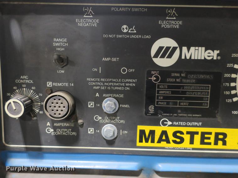 image for item EO9472 (2) Miller Gold Star 600 SS welders