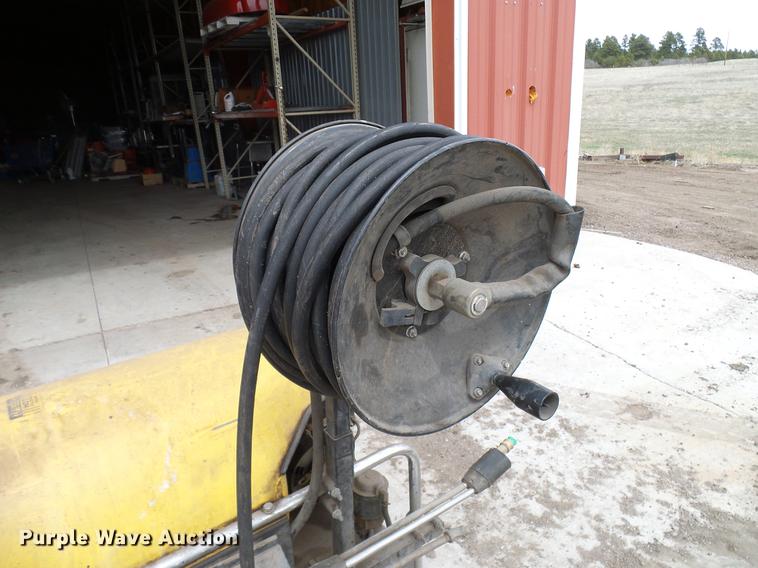 image for item EP9584 2007 Landa 4-3000 pressure washer