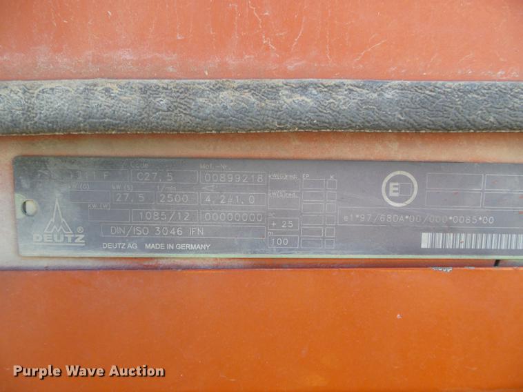 image for item EQ9061 2004 Ditch Witch 3700 trencher