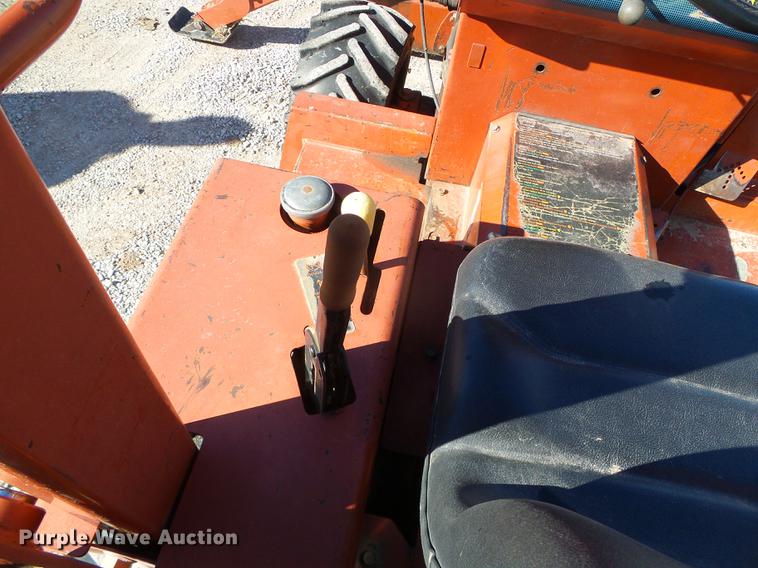 image for item EQ9061 2004 Ditch Witch 3700 trencher