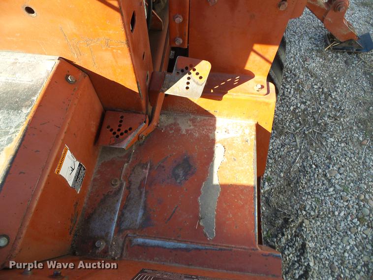 image for item EQ9061 2004 Ditch Witch 3700 trencher