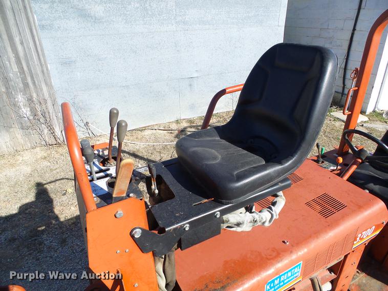 image for item EQ9061 2004 Ditch Witch 3700 trencher