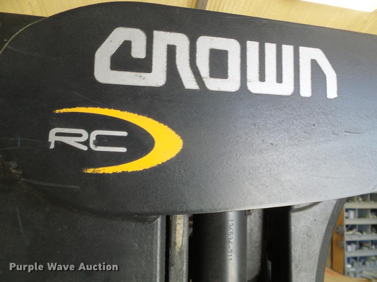 image for item EQ9062 Crown RC5530C-30 forklift