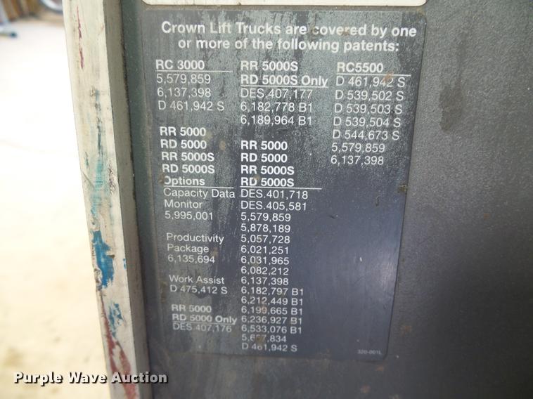 image for item EQ9062 Crown RC5530C-30 forklift