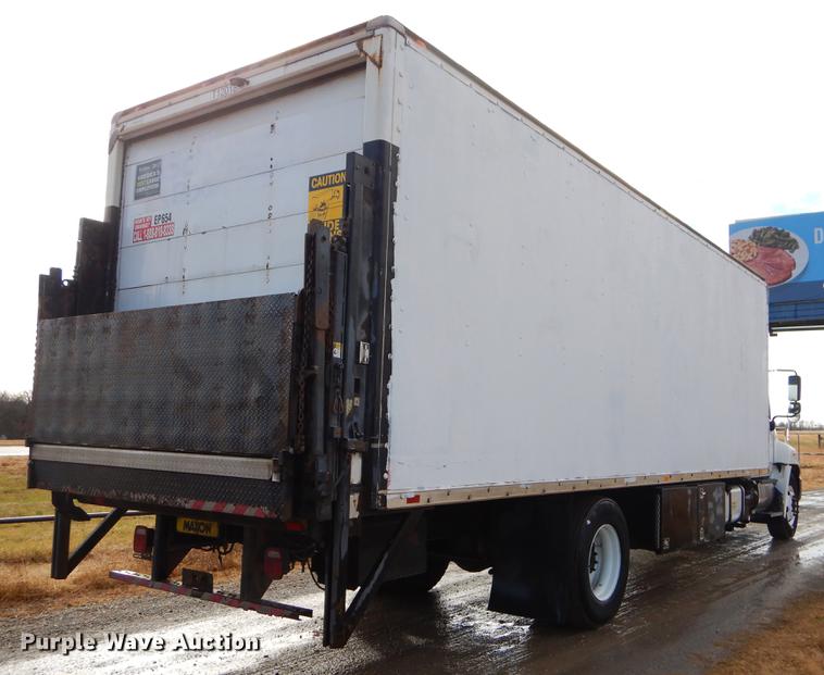 image for item ER9382 2012 Hino 338 box truck