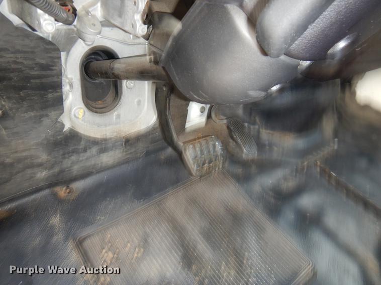 image for item ER9382 2012 Hino 338 box truck