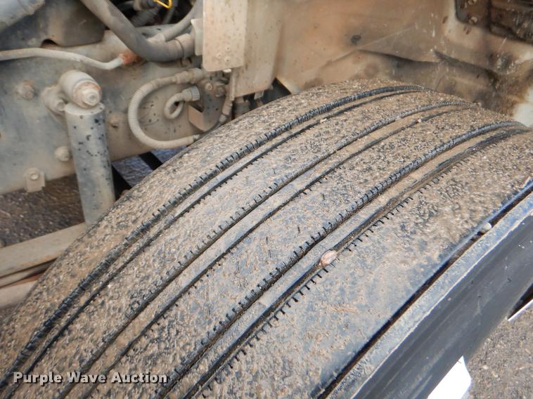 image for item ER9382 2012 Hino 338 box truck