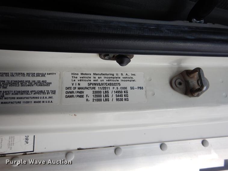 image for item ER9382 2012 Hino 338 box truck