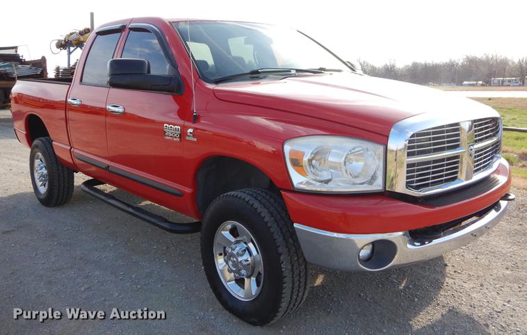 image for item EZ9862 2007 Dodge Ram 2500 Quad Cab pickup truck